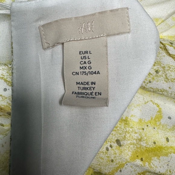 H&M Wrap Dress. Size L. - Picture 10 of 10